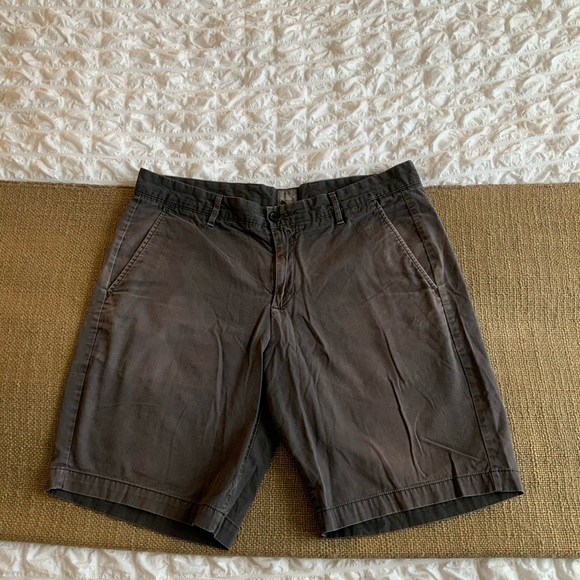 GAP Black Khaki Classic Shorts, Men’s W34 - Picture 3 of 9
